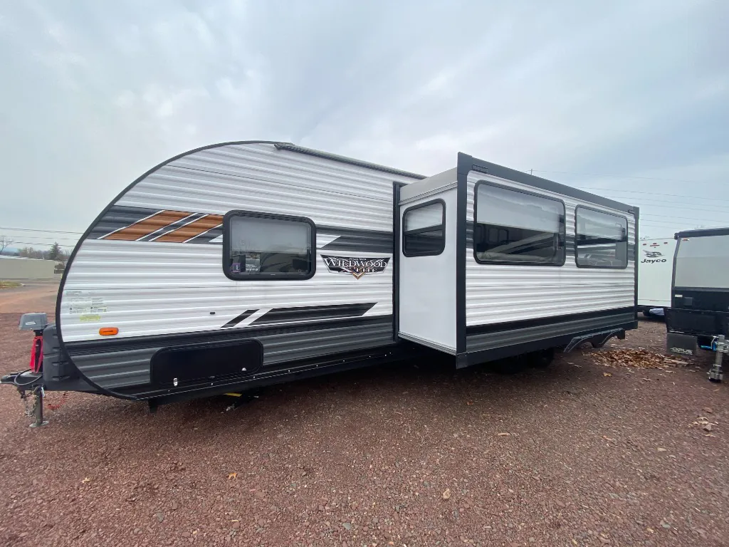 2022 Forest River Wildwood X-Lite 263BHXL — Photo 5