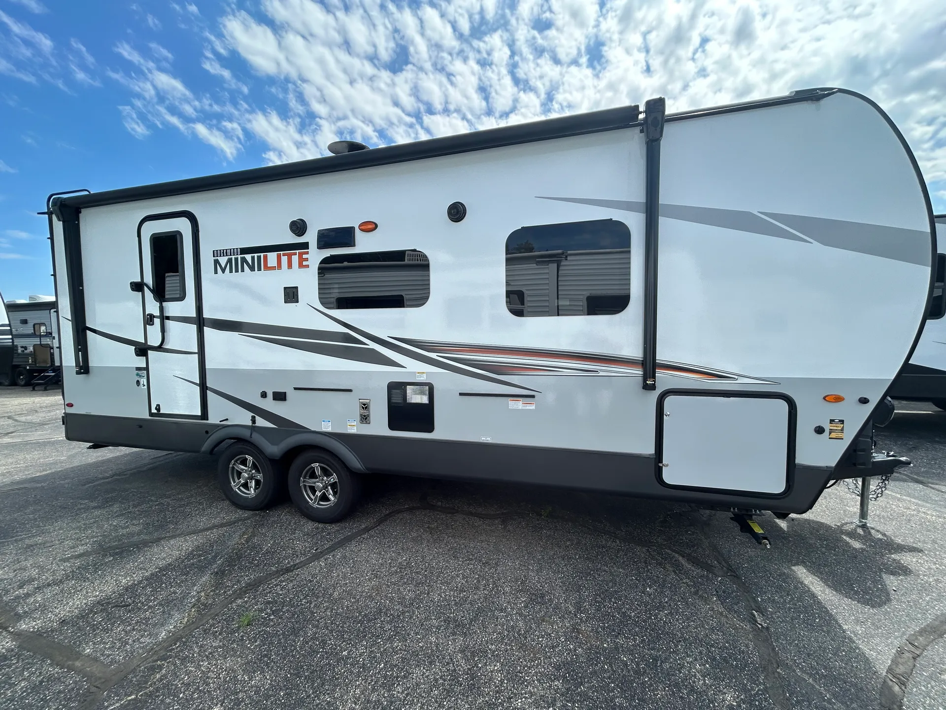 2022 ROCKWOOD MINI LITE 2511S - Main photo