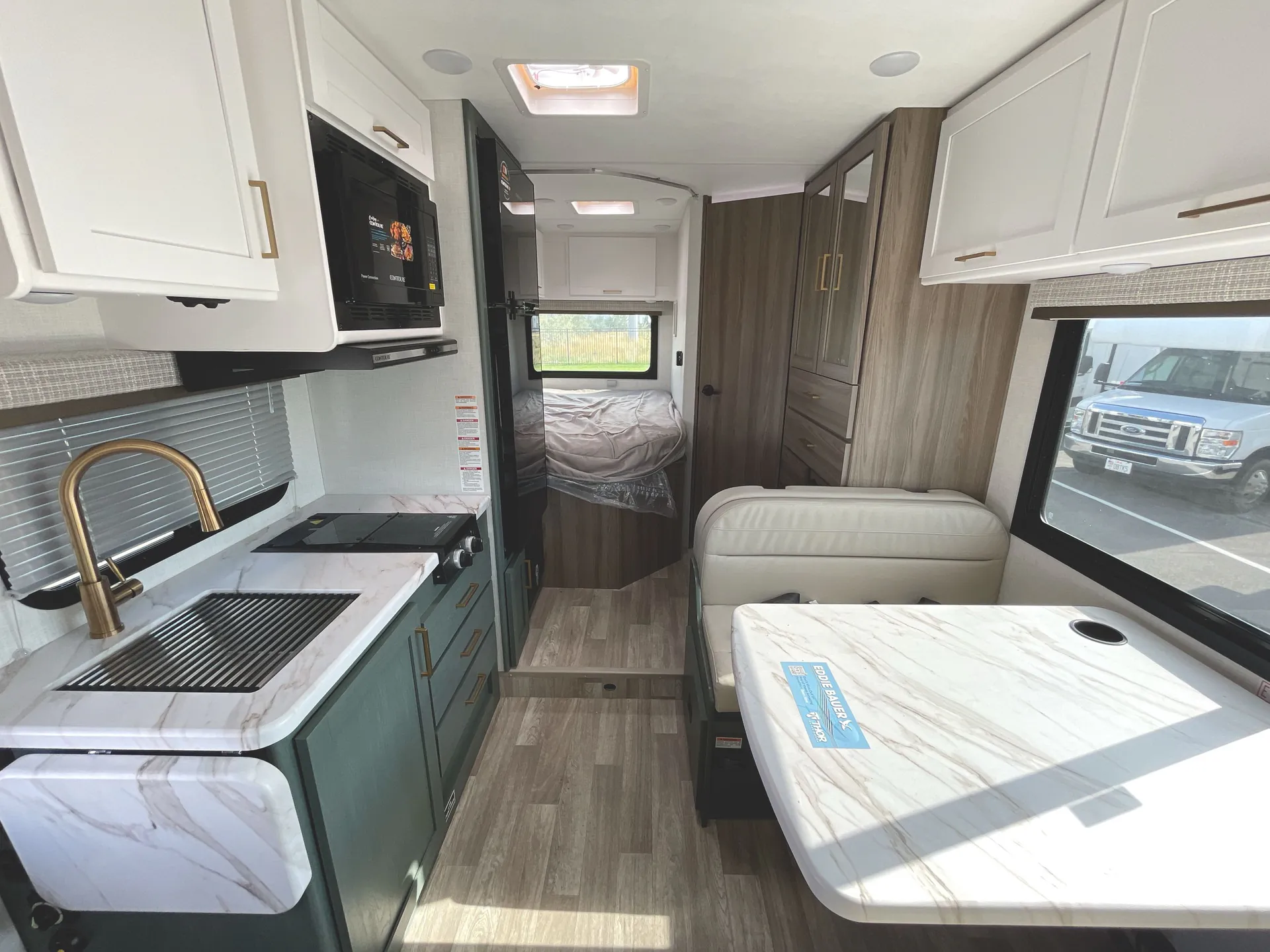 2026 Thor Motor Coach Freedom Eddie Bauer 21EB — living area main