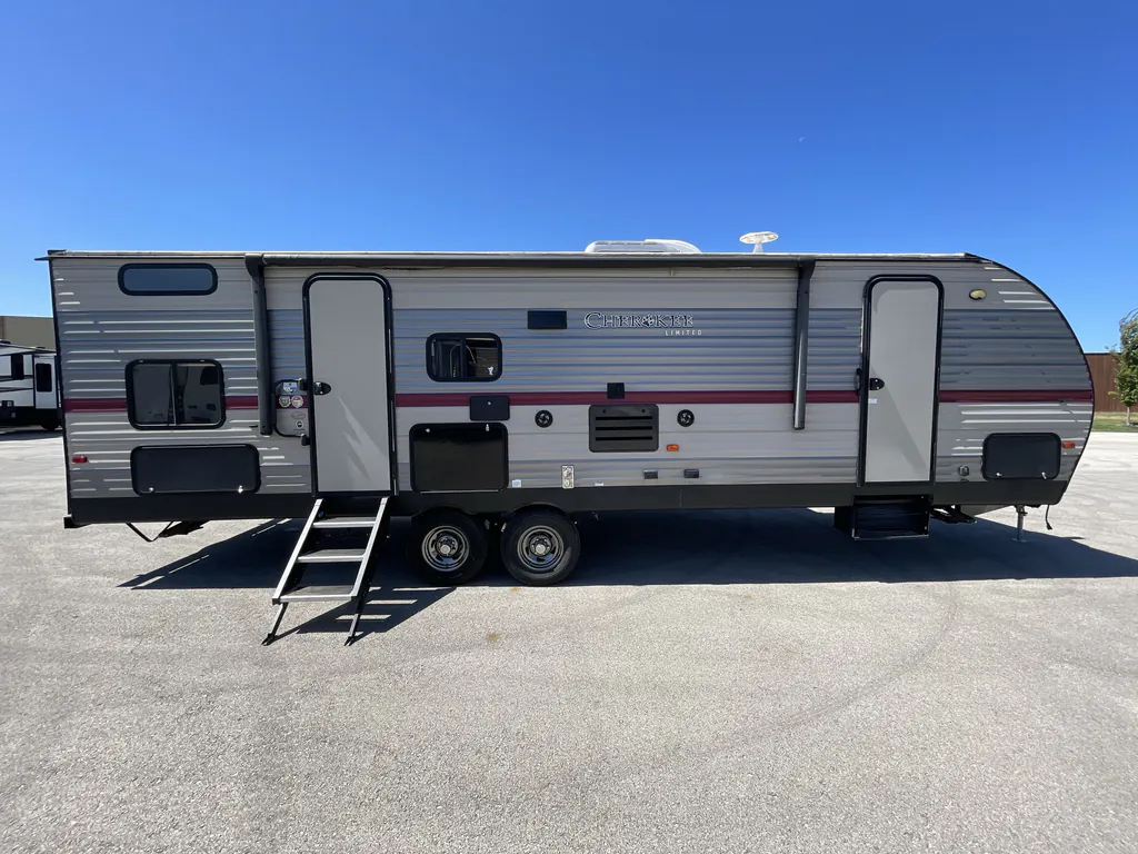 2019 Forest River Cherokee 264DBH, Photos photo 5