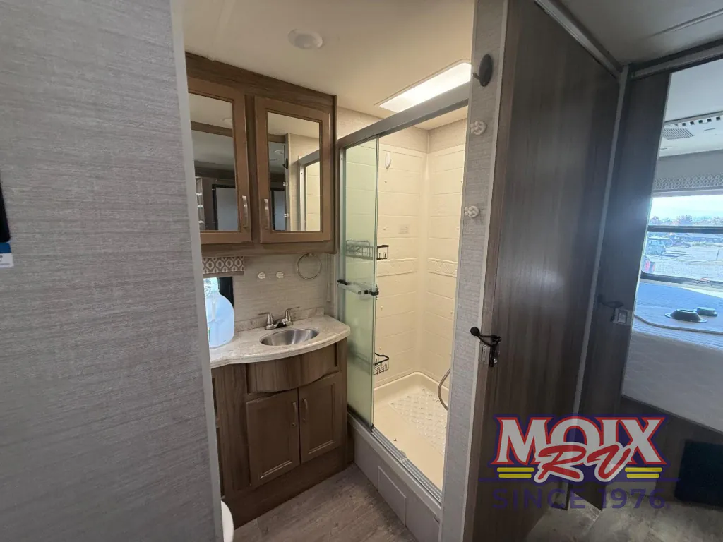 2018 Jayco Precept 29V, Photos photo 22