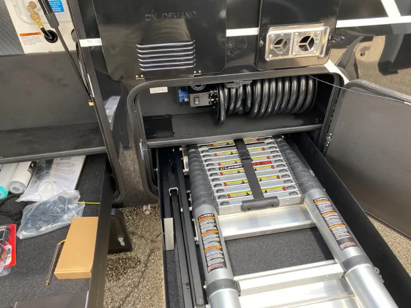 2026 Brinkley Model G 4100, Photos photo 39