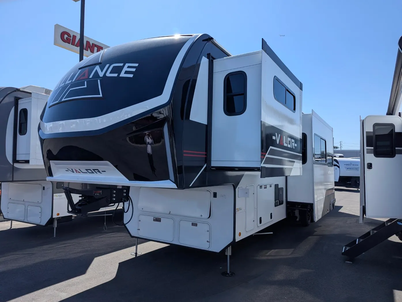 2026 Alliance RV Valor 37V11 - Photo 4