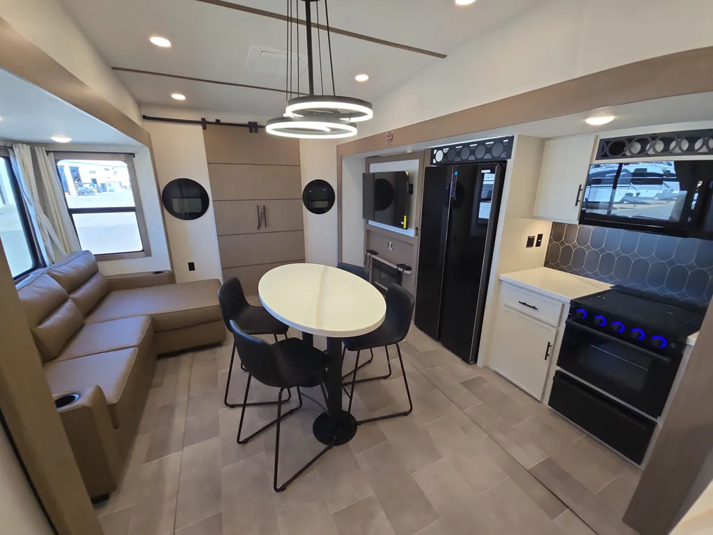 2027 Forest River Impression 36BR3, Photos photo 2