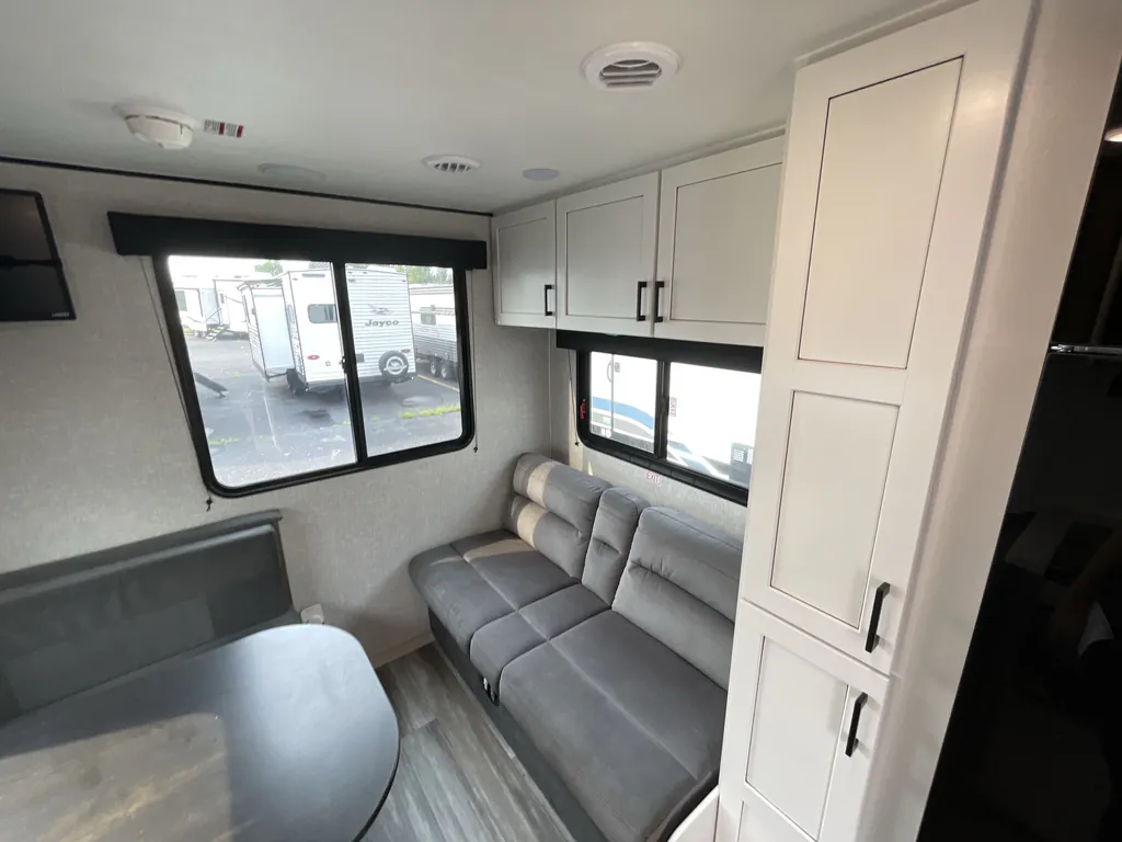 2025 Jayco Jay Flight SLX 210QB, Photos photo 13