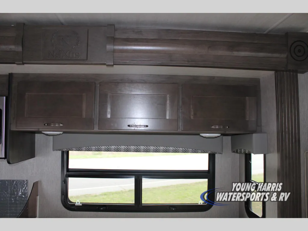 2023 Nexus Wraith 33W, Photos photo 14