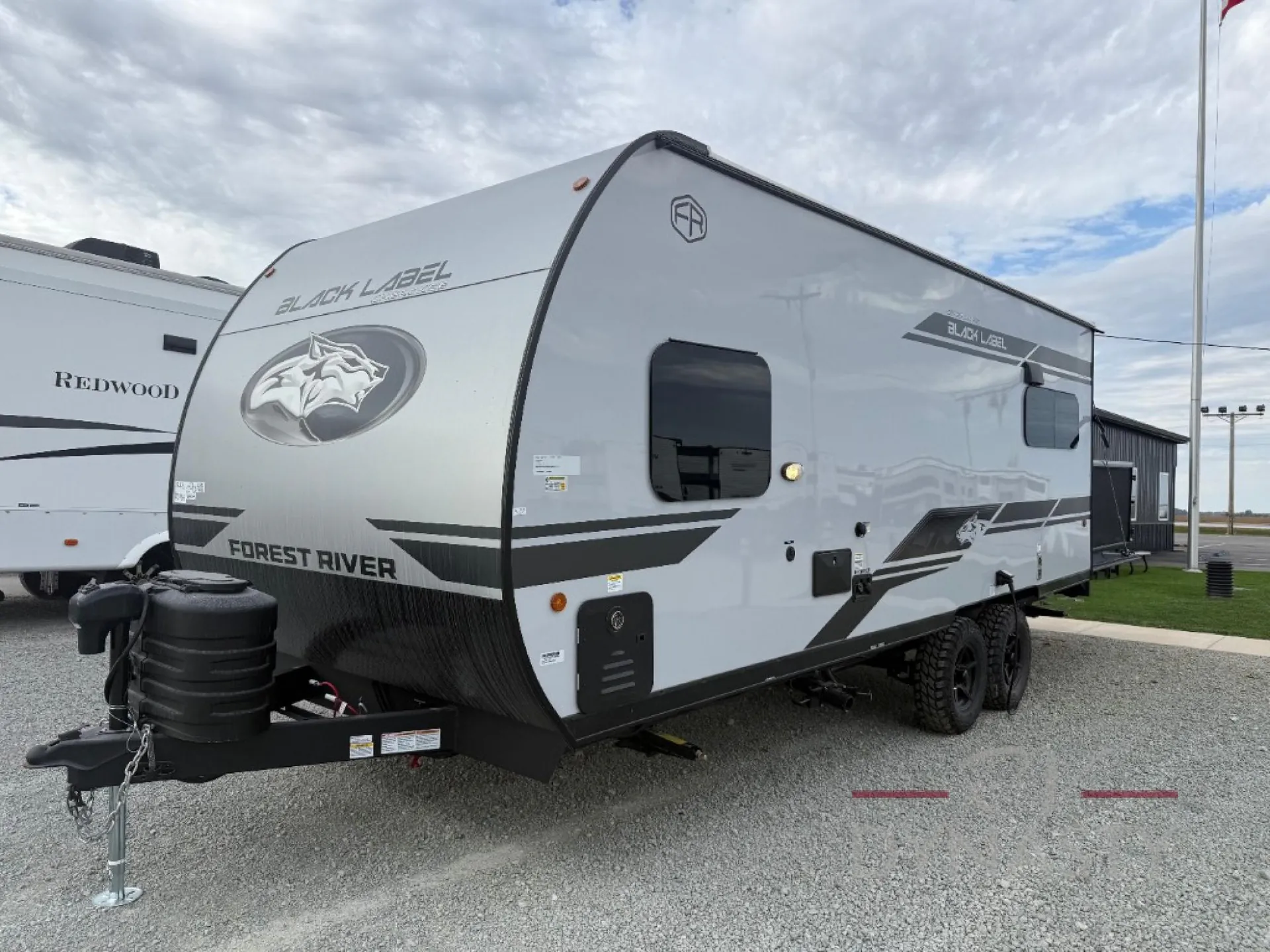 2027 Forest River Cherokee Grey Wolf 18RRBL - Photo 4