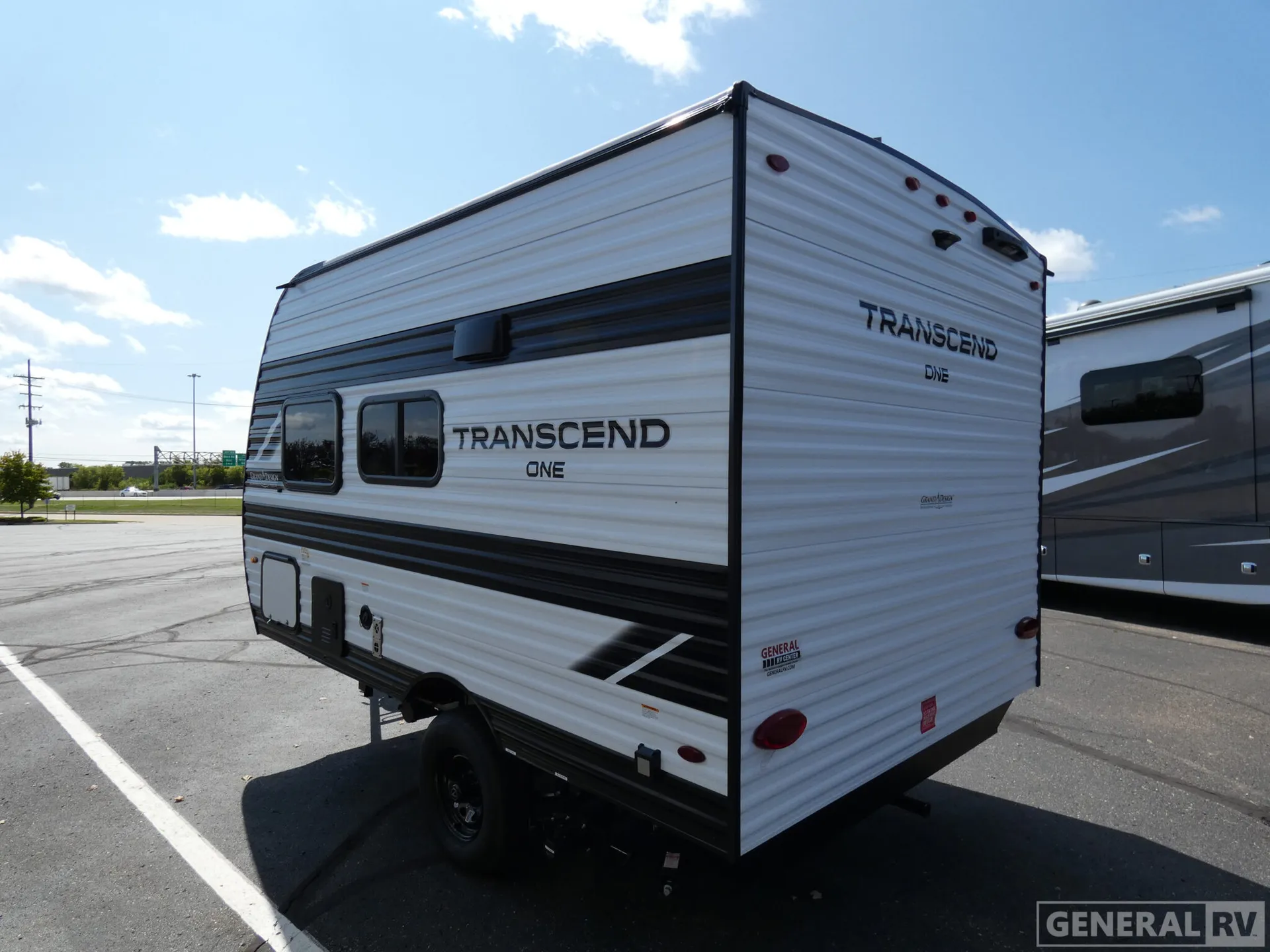 2026 Grand Design Transcend One 131DL - Photo 4