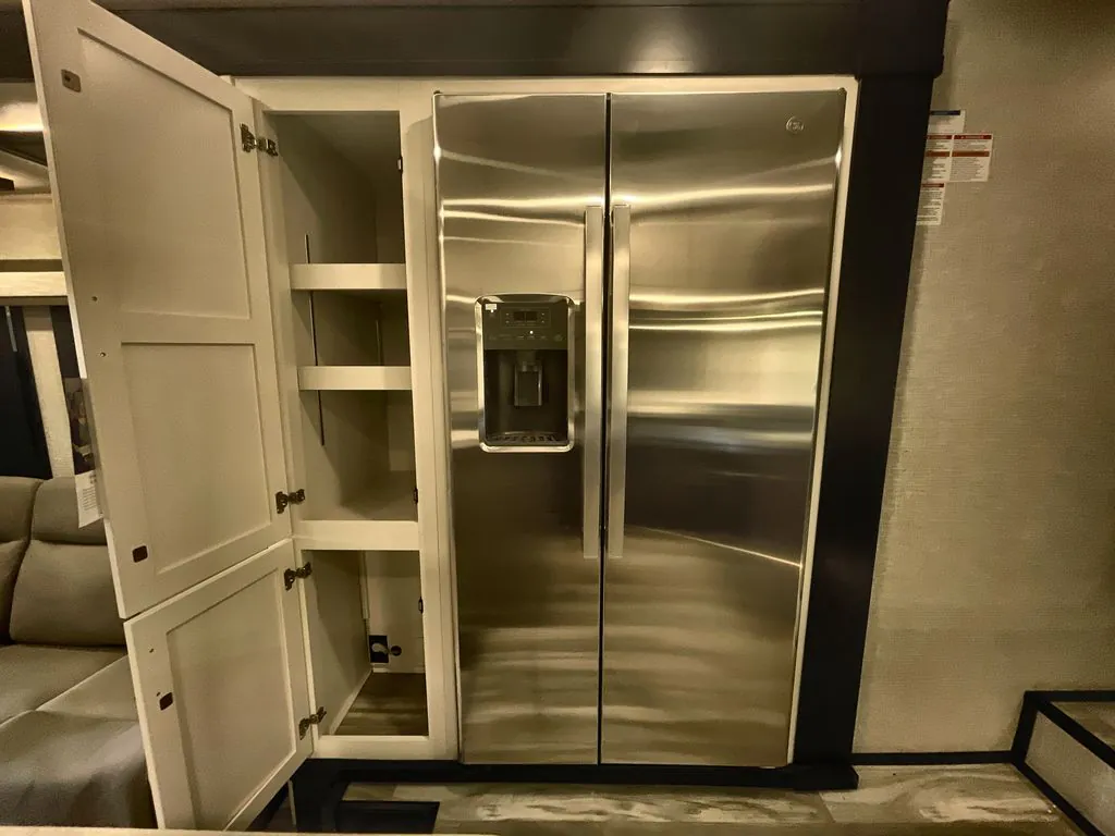 2025 Jayco Seismic Luxury Series 4113, Photos photo 31