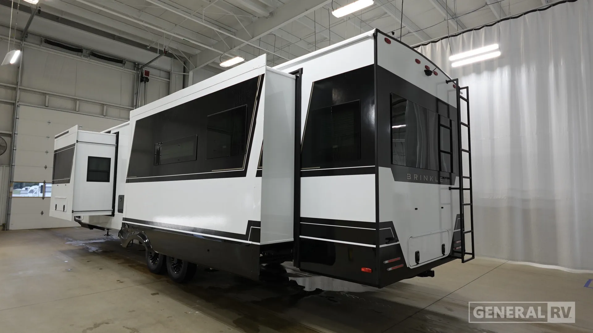 2027 Brinkley Model Z AIR 310 - Photo 4