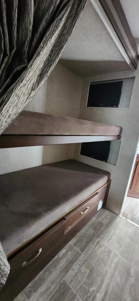 2019 Forest River Forester 3271S - Photo 3