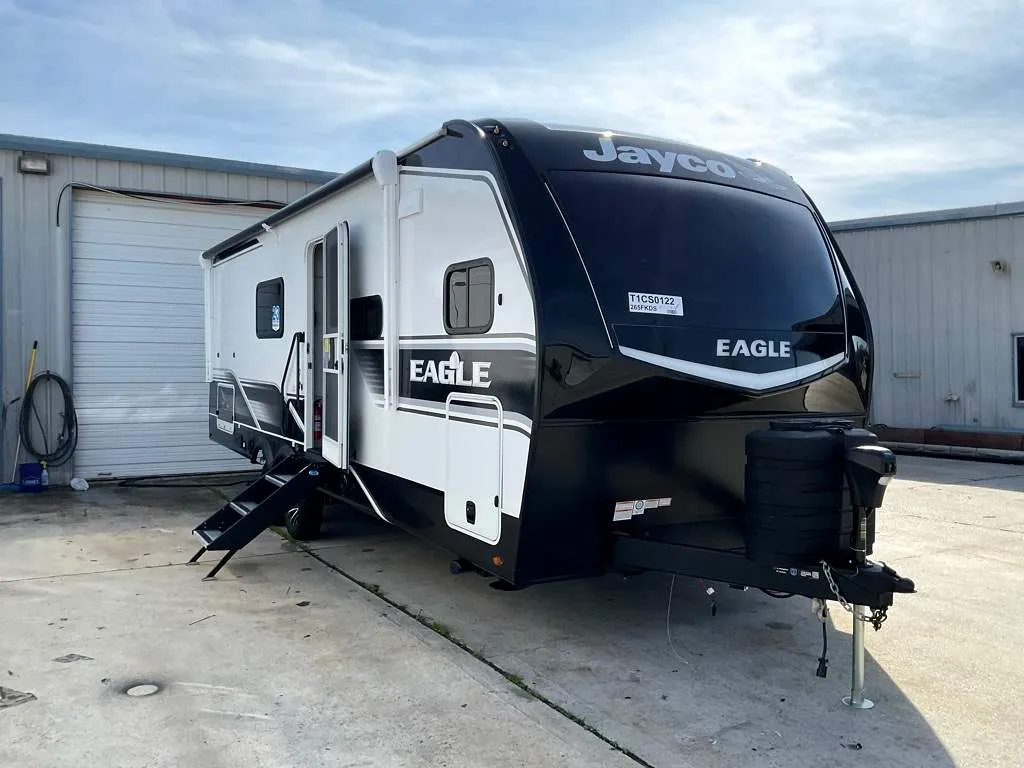 2026 Jayco Eagle 265FKDS - Photo 3