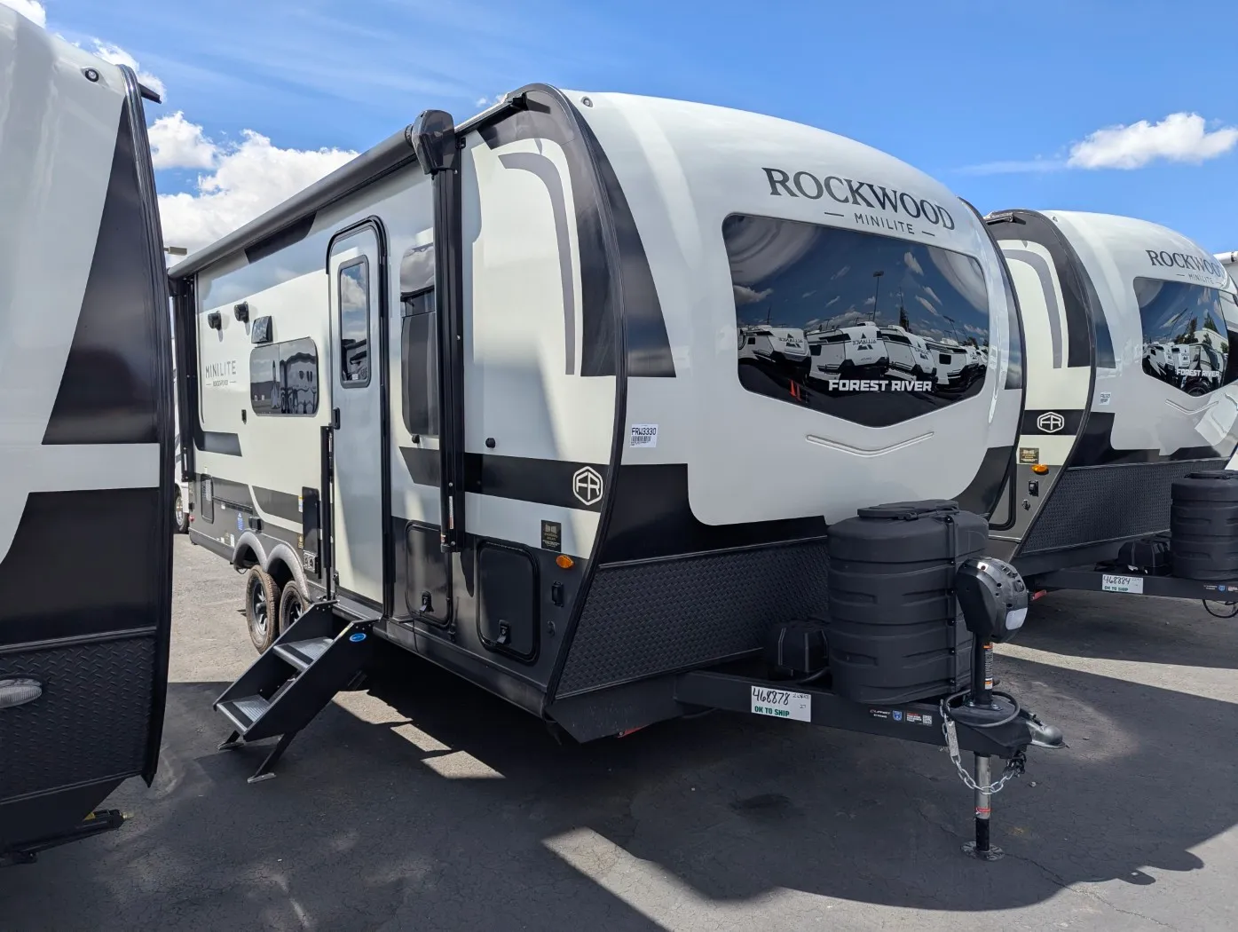 2026 Forest River Rockwood Mini Lite 2108RB - Photo 2