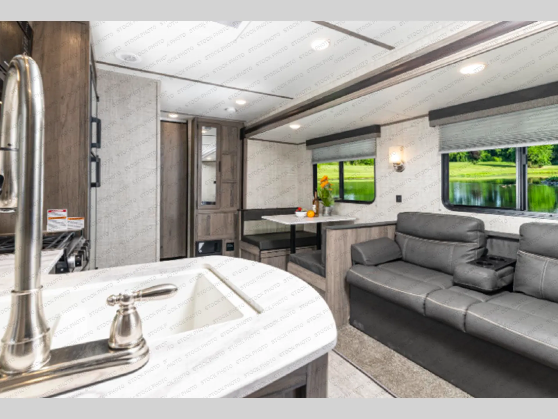2024 Gulf Stream Ameri-Lite Ultra-Lite 274QB - Photo 3