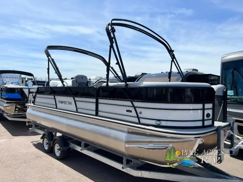 2023 Trifecta UL Series New    24 CS 2.75 Tritoon, 115 H.P. Mercury Motor - Main photo