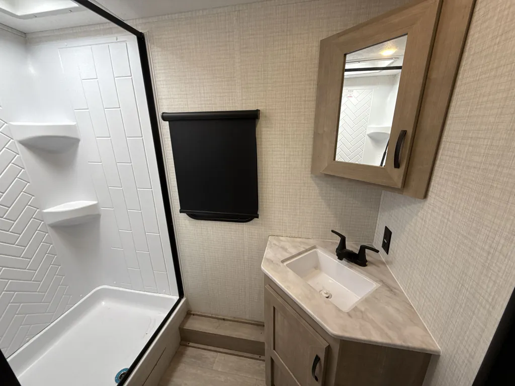 2025 Forest River Solaire 2430BHS, Photos photo 16