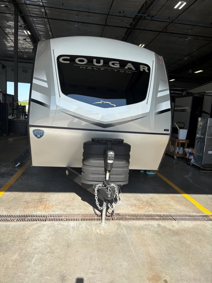 2024 Keystone Cougar Half-Ton 22MLS - Photo 3