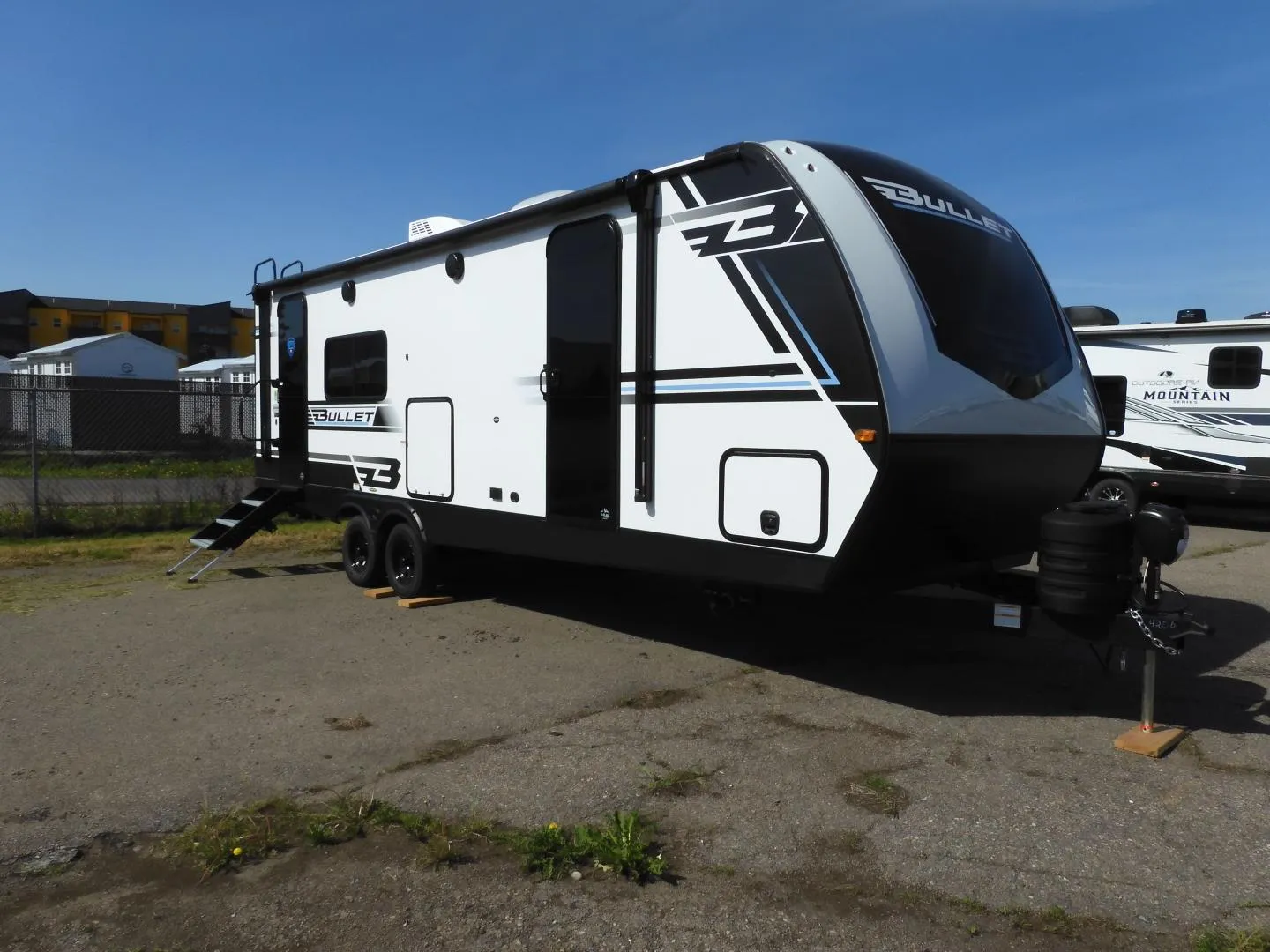 2025 Keystone Bullet Crossfire 245RKSWE - Photo 2