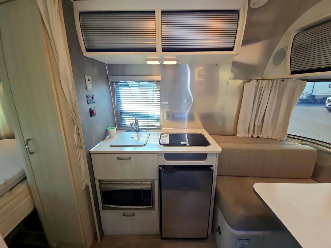 2020 Airstream Bambi 16RB - Photo 4