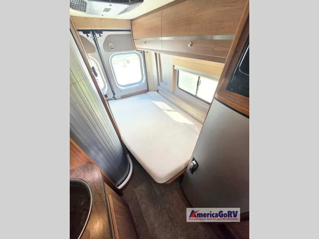 2014 Winnebago Travato 59G, Photos photo 16