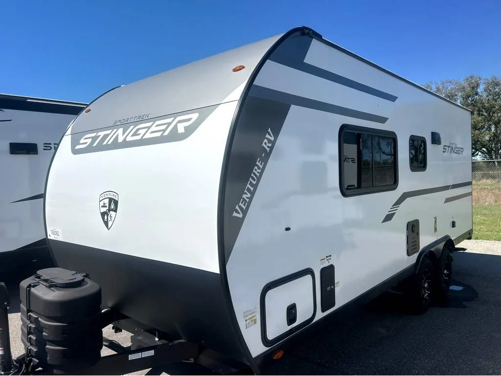 2026 Venture RV SportTrek Stinger STS192VRB - Photo 4