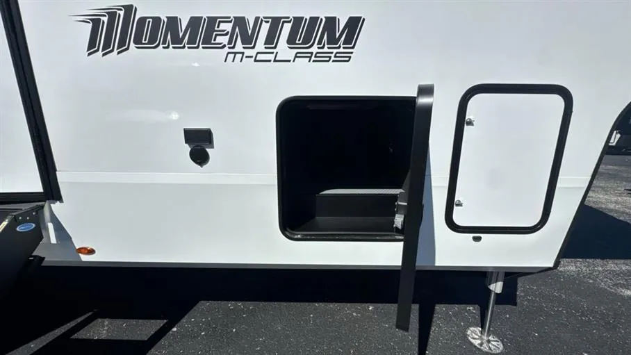 2026 Grand Design Momentum 414M, Photos photo 18