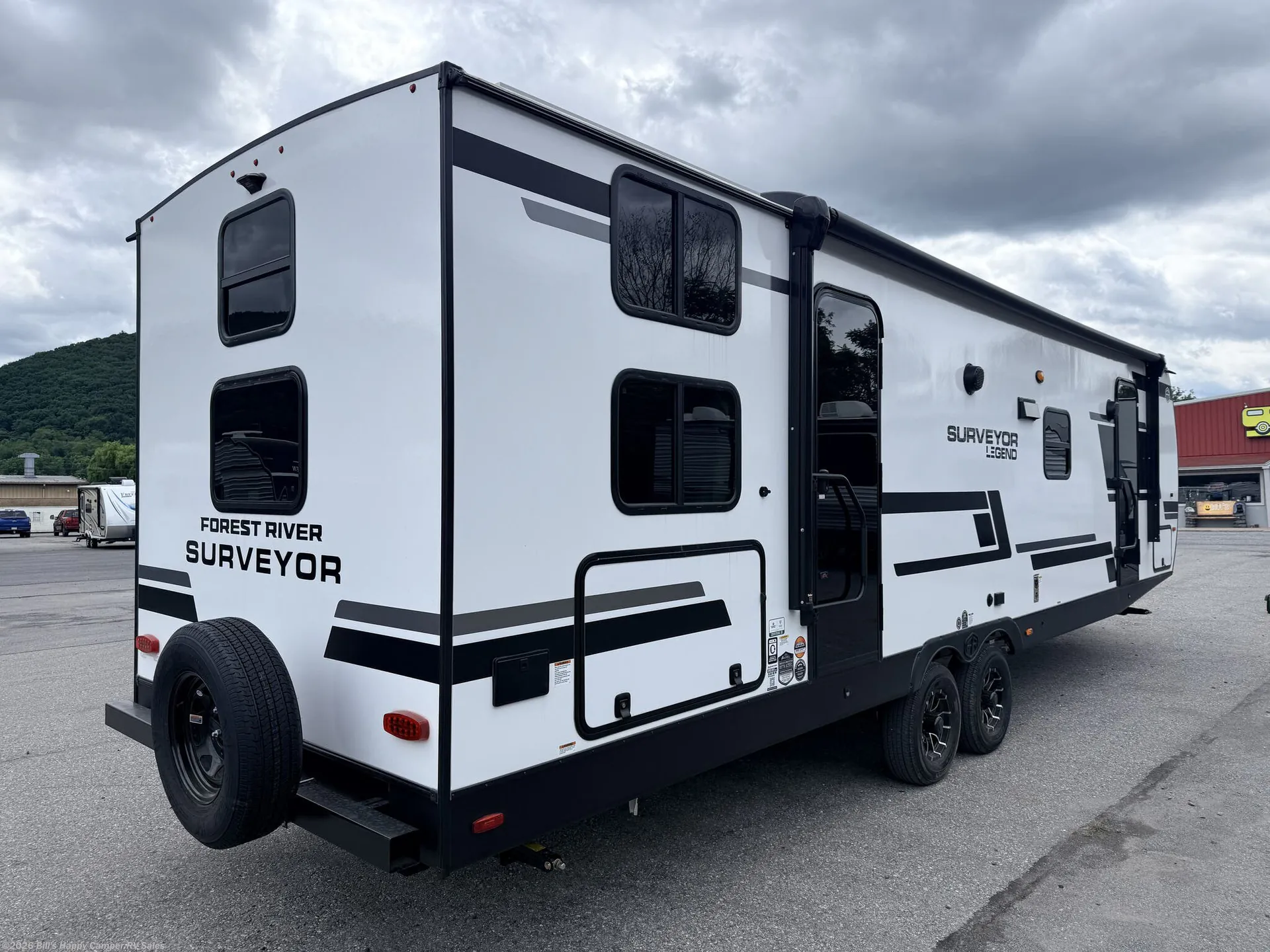2027 Forest River Surveyor Legend 296QBLE — Photo 5