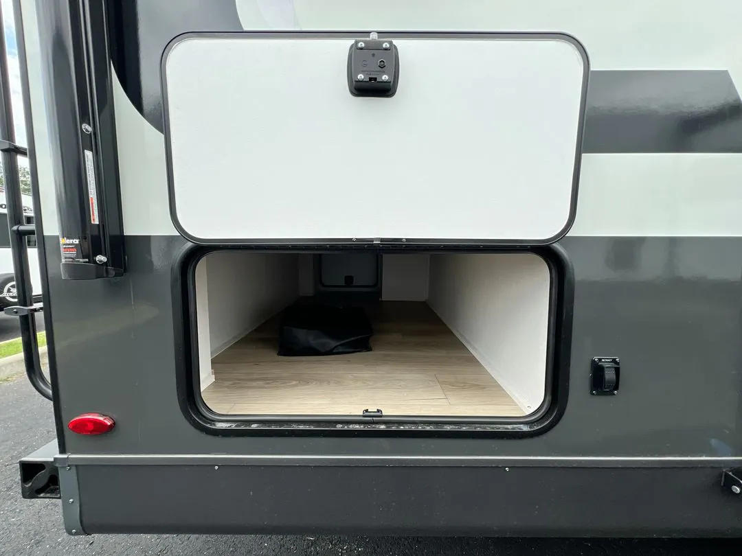 2026 Forest River Rockwood Mini Lite 2506FK - Photo 3