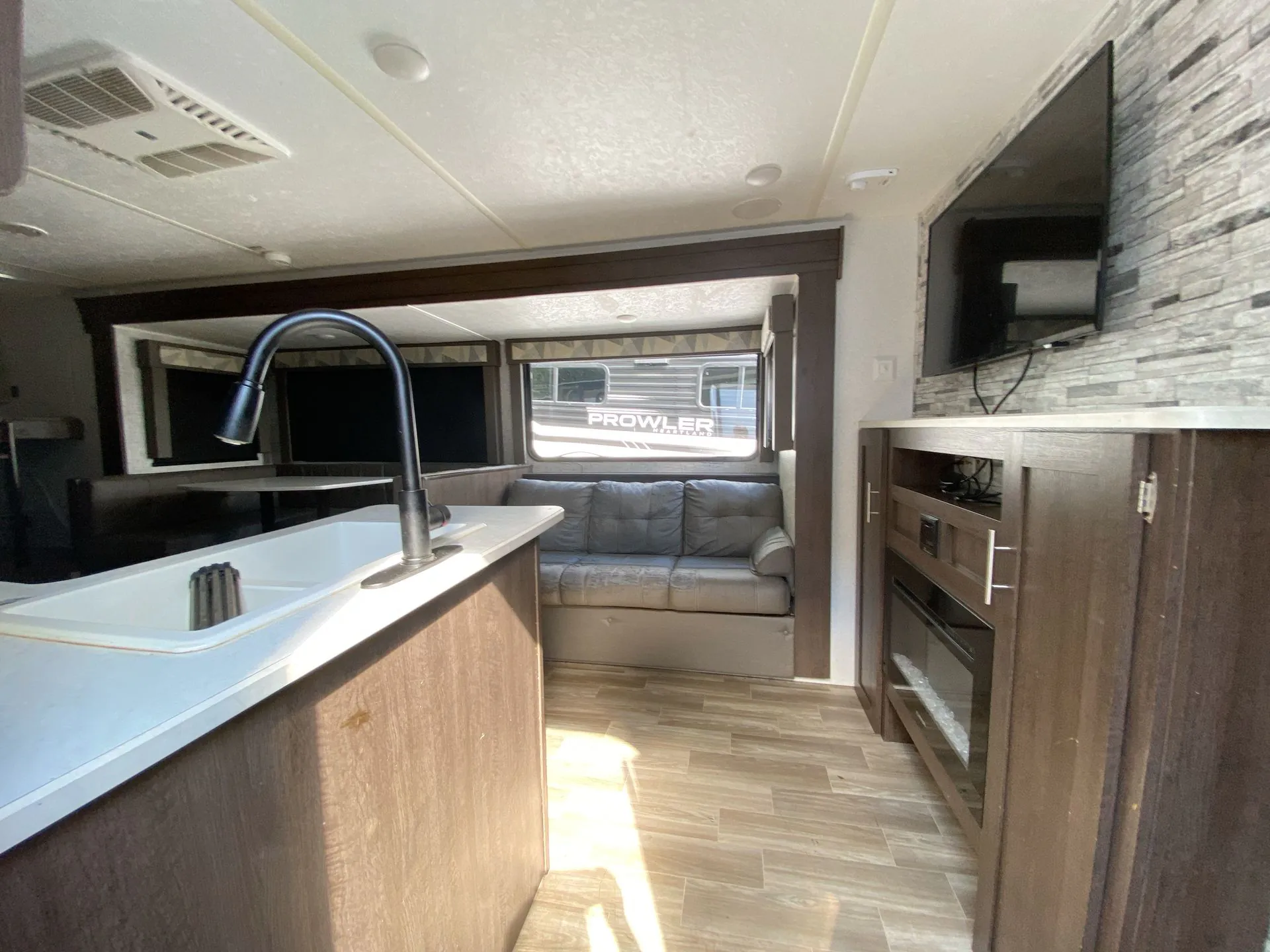 2019 Forest River Wildwood 263BHXL - Photo 3
