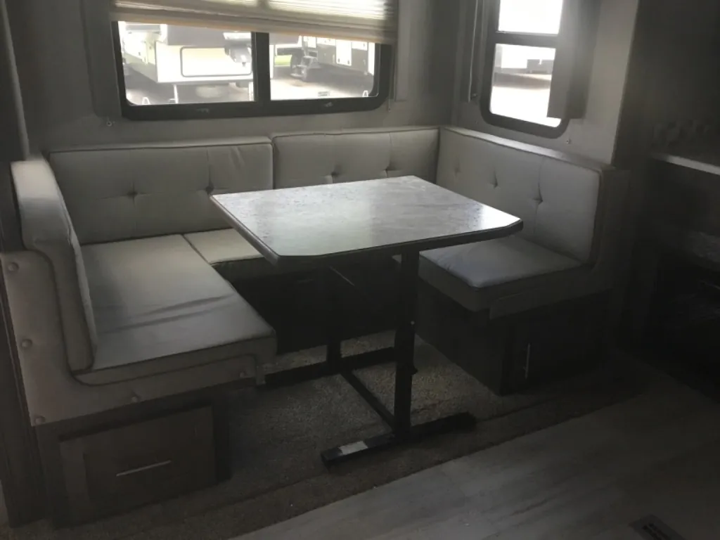 2019 Forest River Rockwood Ultra Lite 2896MB - Photo 4