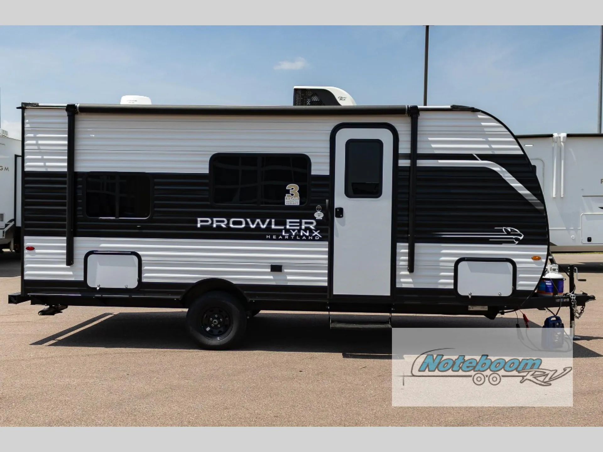 2027 Heartland Prowler Lynx 1700DB - Photo 2