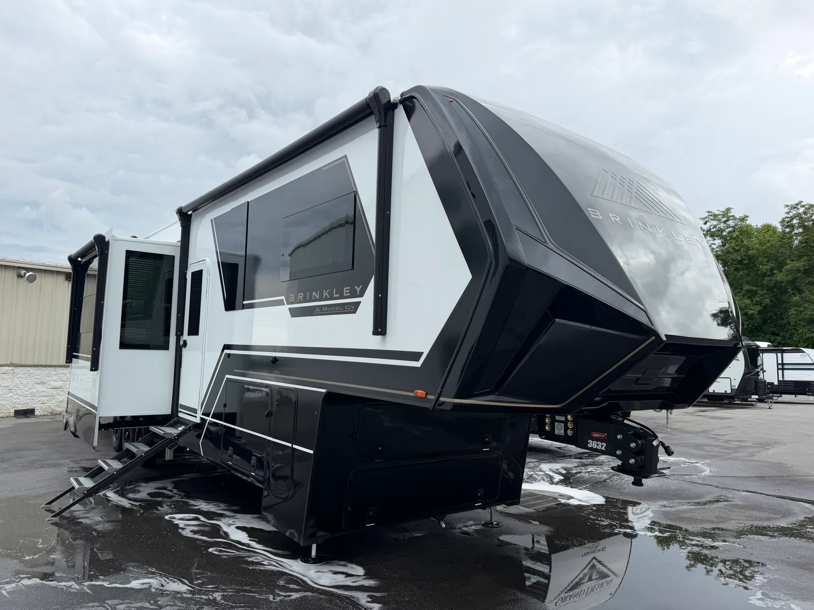 2026 Brinkley Model G 4000 - Photo 2