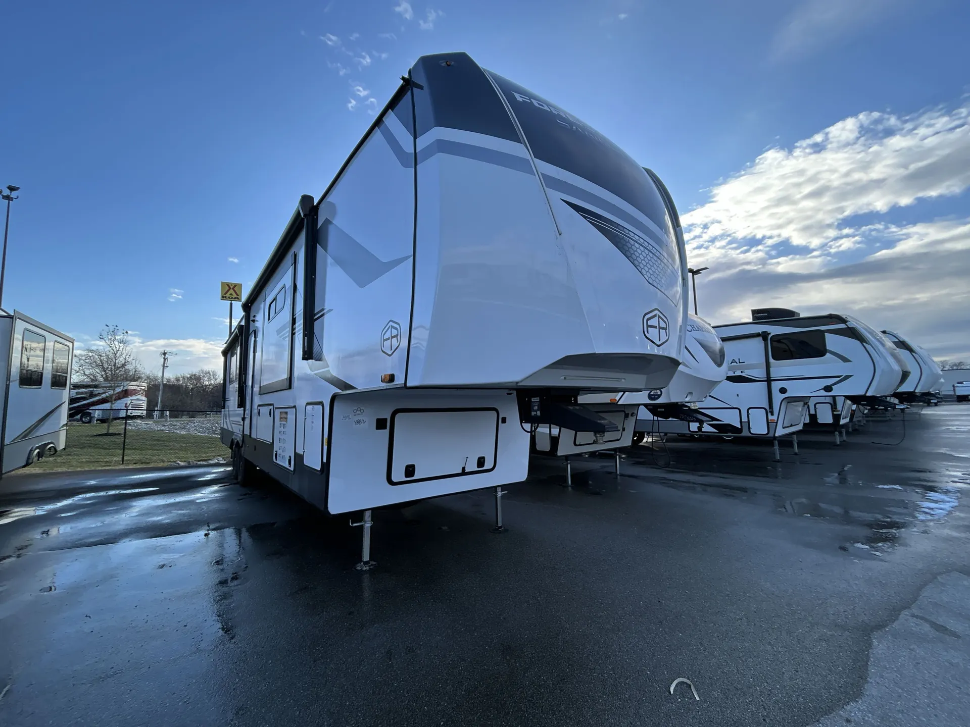 2026 Forest River Sandpiper 3800RK