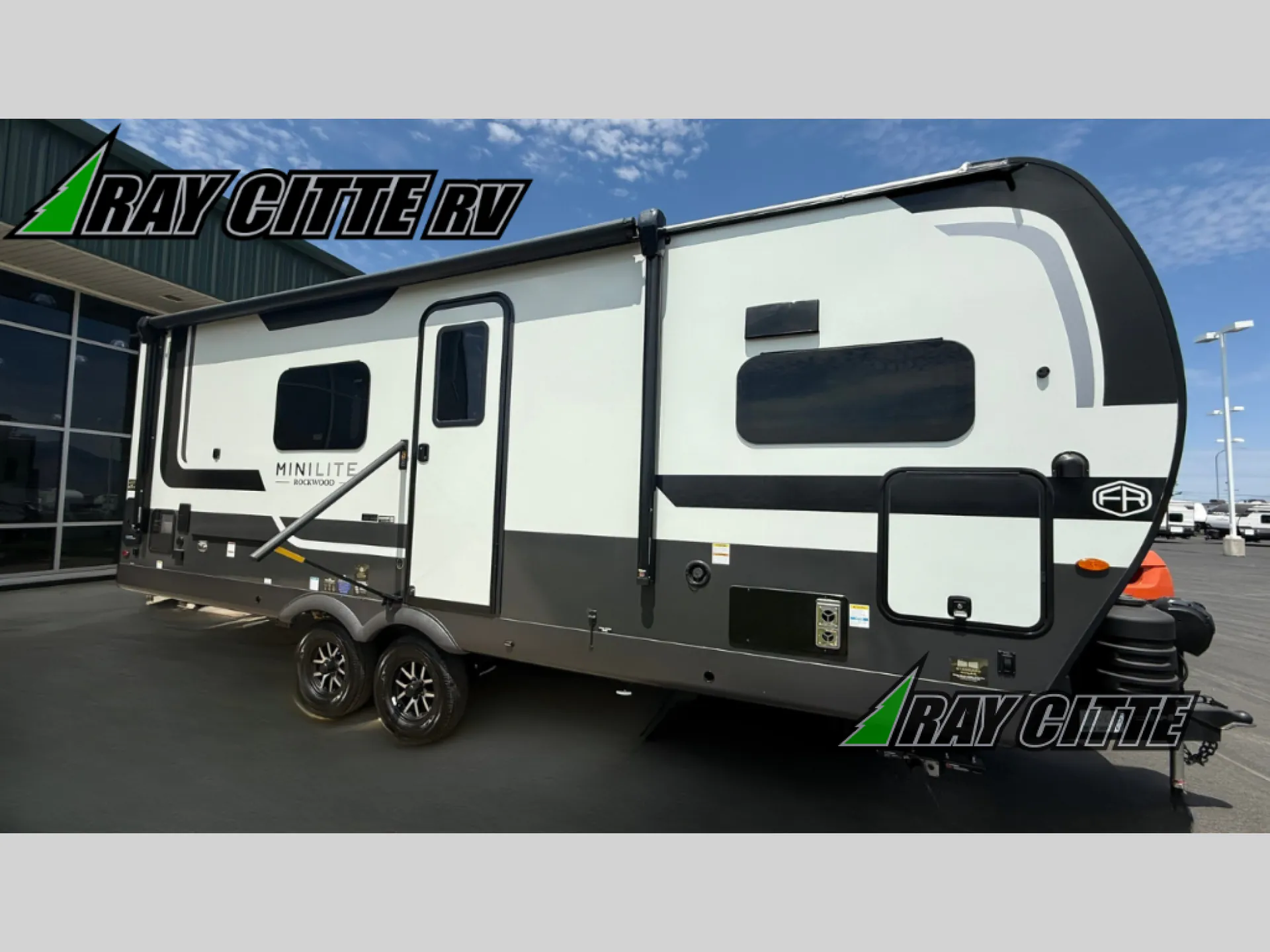2027 Forest River Rockwood Mini Lite 2523MBR