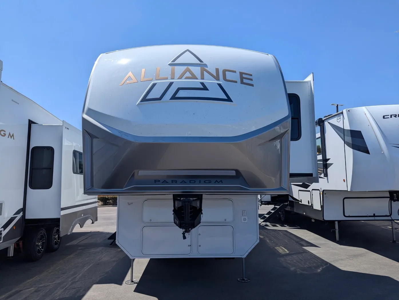 2027 Alliance RV Paradigm 312RK - Photo 3