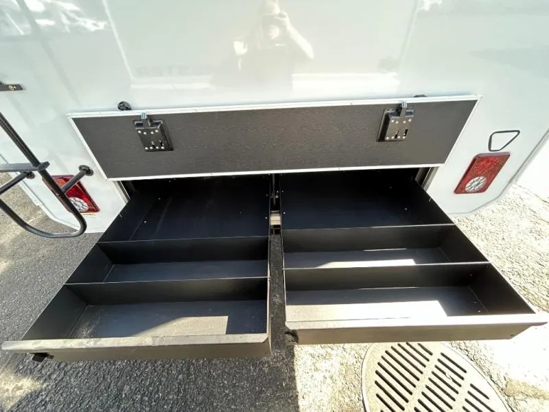 2026 Keystone RV Montana 3900RK - Photo 4