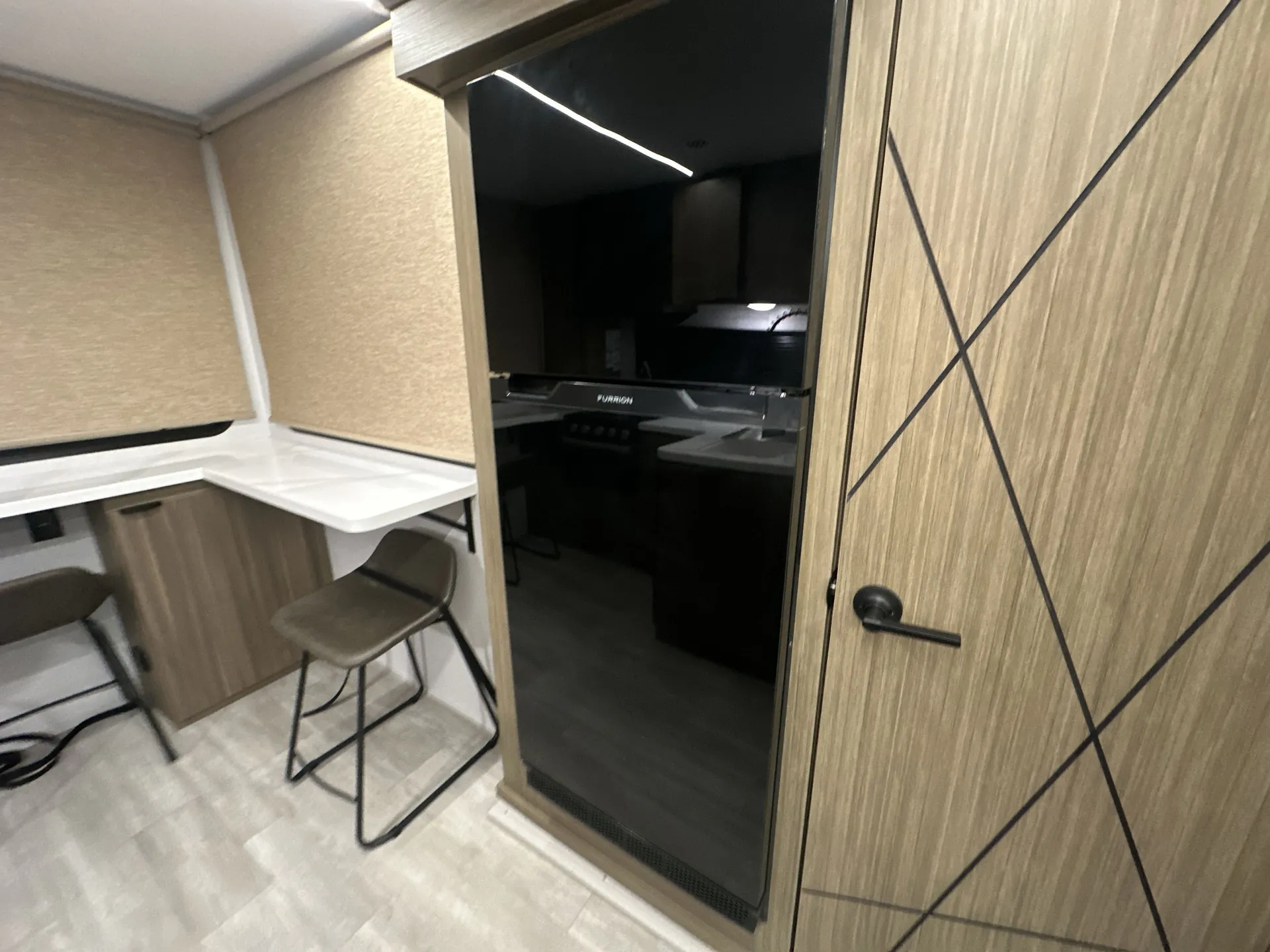 2025 Forest River Salem 29VIEW — fridge