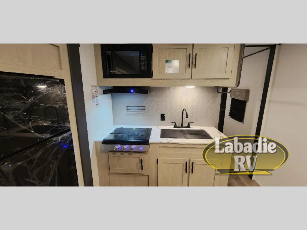 2027 Shasta RVs i-5 Edition 525RS, Photos photo 10