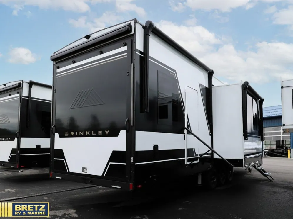2026 Brinkley Model G 3520 - Photo 2