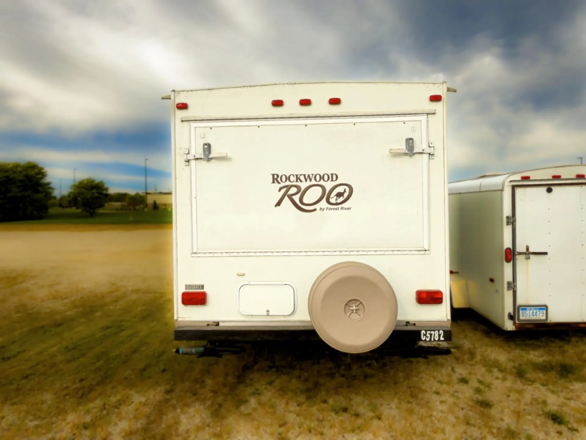 2011 Forest River Rockwood Roo 21SS — Photo 6