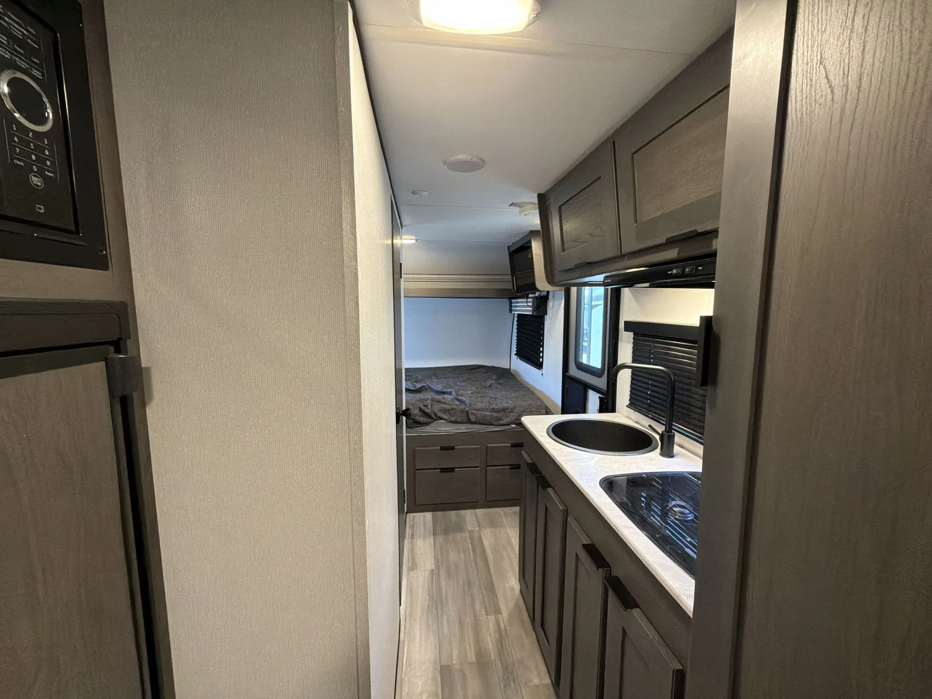 2021 Heartland Mallard Pathfinder P16SRD — living area main