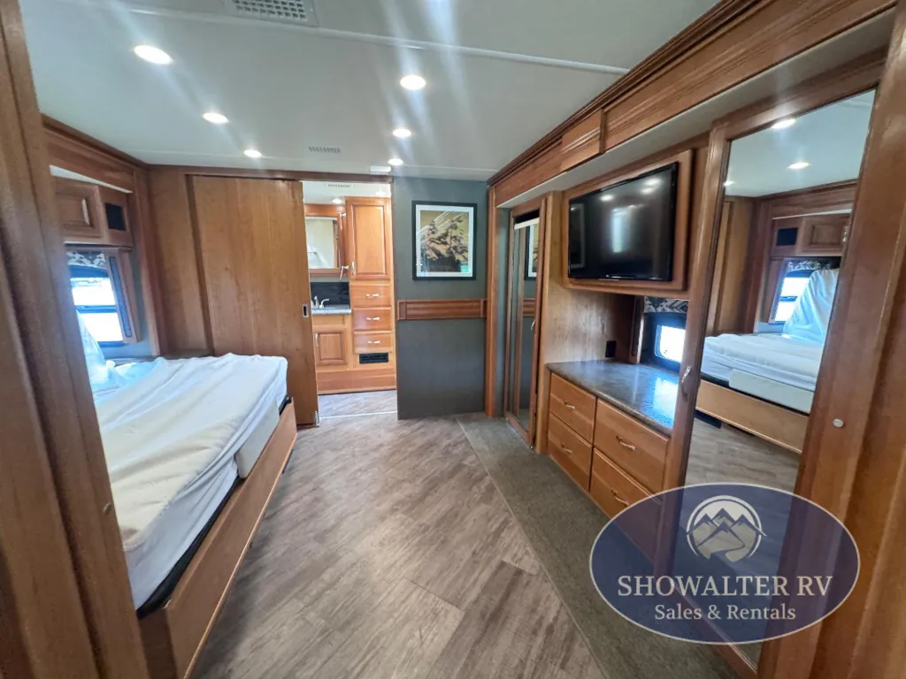 2016 Fleetwood Pace Arrow LXE 38K, Photos photo 32