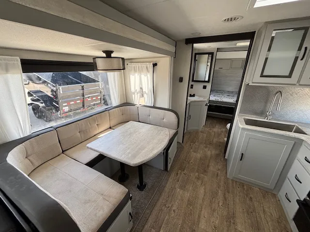 2022 Forest River Vibe 28BH, Photos photo 19