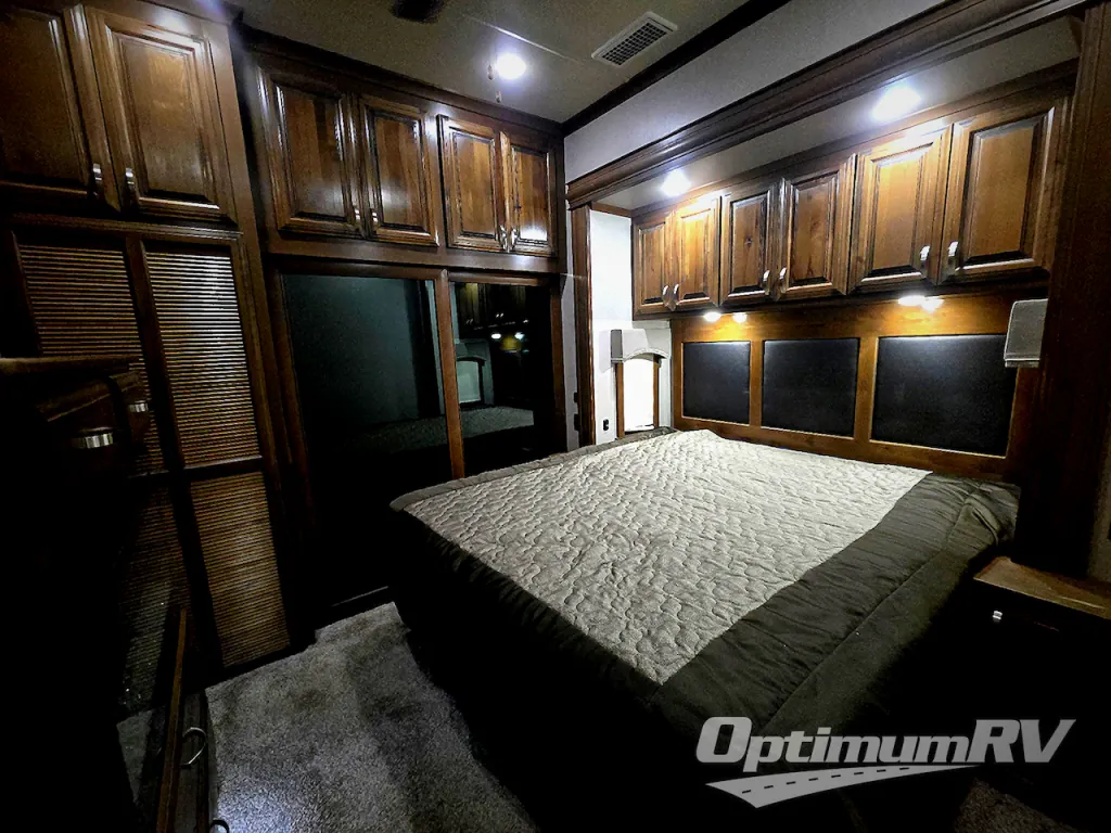 2019 Forest River Riverstone Legacy 38RE, Photos photo 5