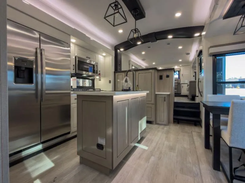 2026 Jayco Pinnacle 39FLOK - Photo 3