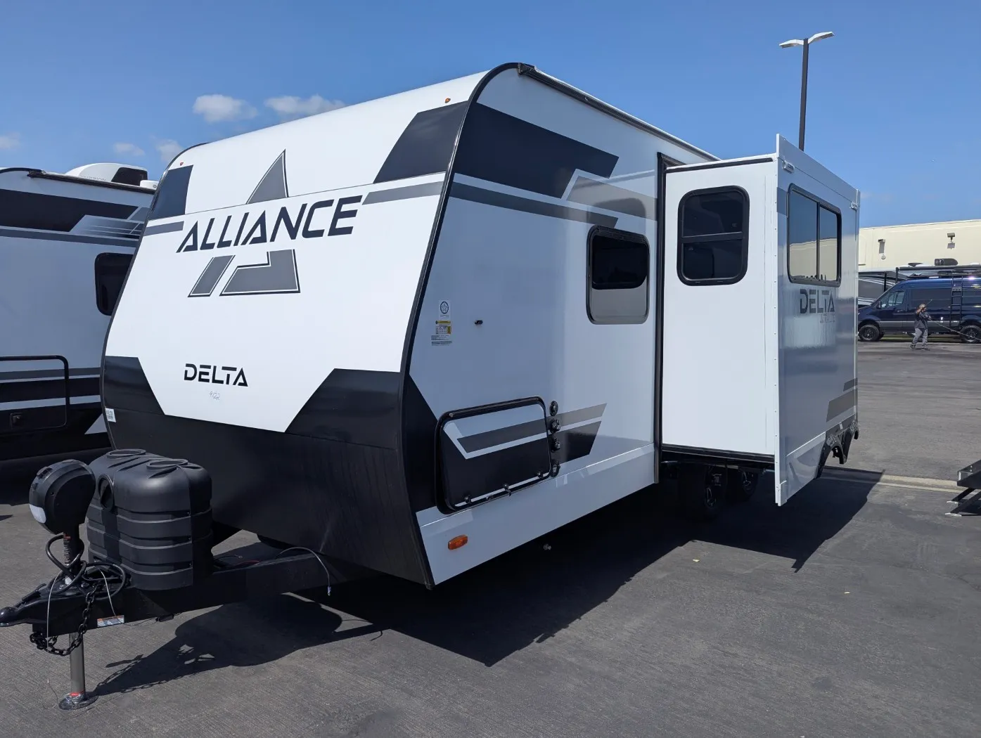 2026 Alliance RV Delta ML206 - Photo 4