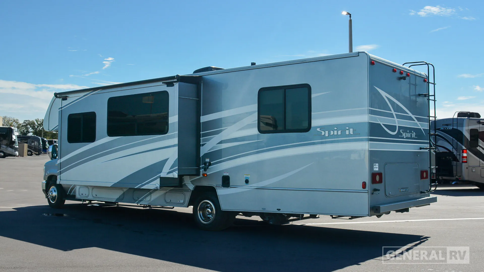 2022 Winnebago Spirit 31K - Photo 4