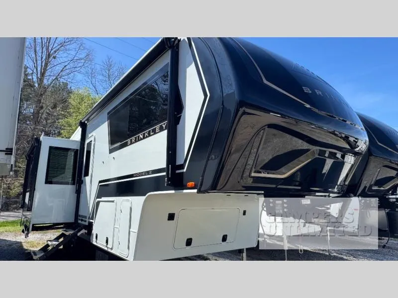 2026 Brinkley Model Z New    2700 - Photo 3
