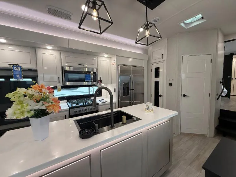 2026 Jayco Pinnacle 36FBTS, Photos photo 6