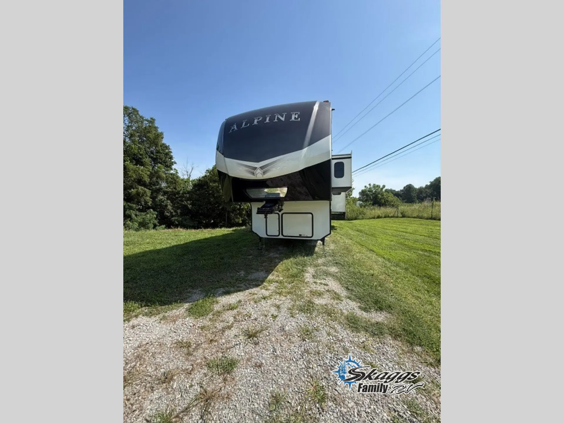 2022 Keystone Alpine 3910RK - Photo 3